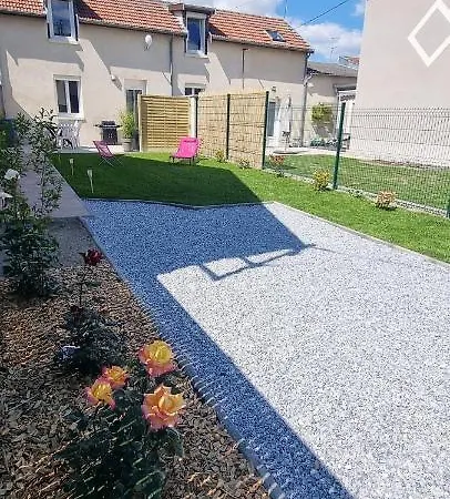Maison De Ville Avec Jardin, Proche Centre-Ville Апартаменты *